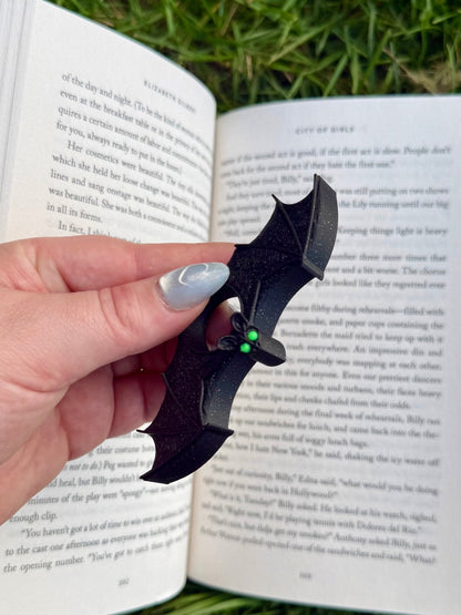 Green Eyed Bat 3d Printed Thumb Book Holder