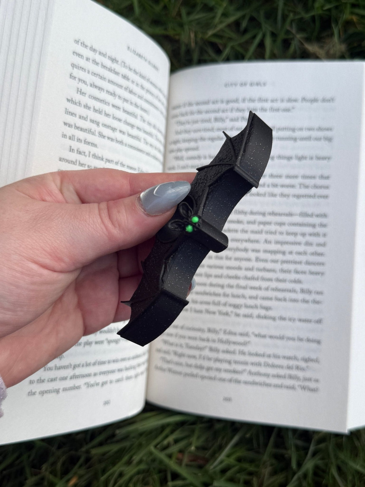 Green Eyed Bat 3d Printed Thumb Book Holder
